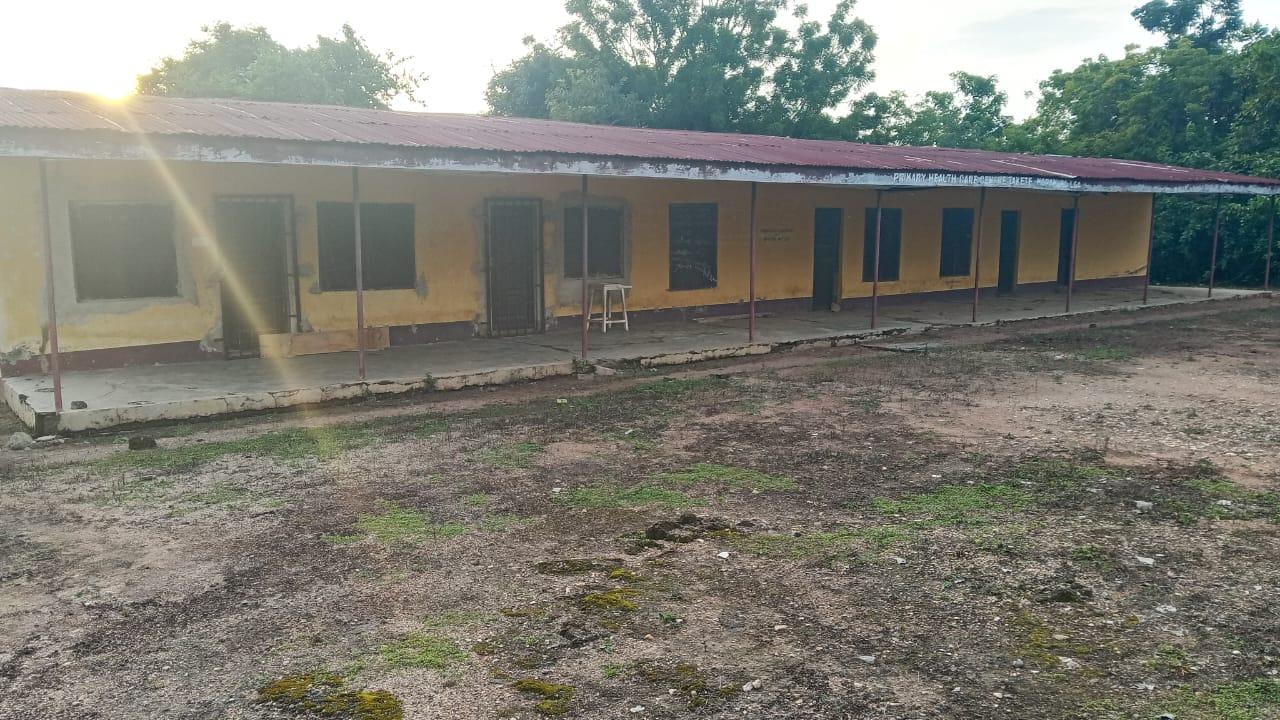 Takete-Ide Primary Health Centre building in Takete-Ide